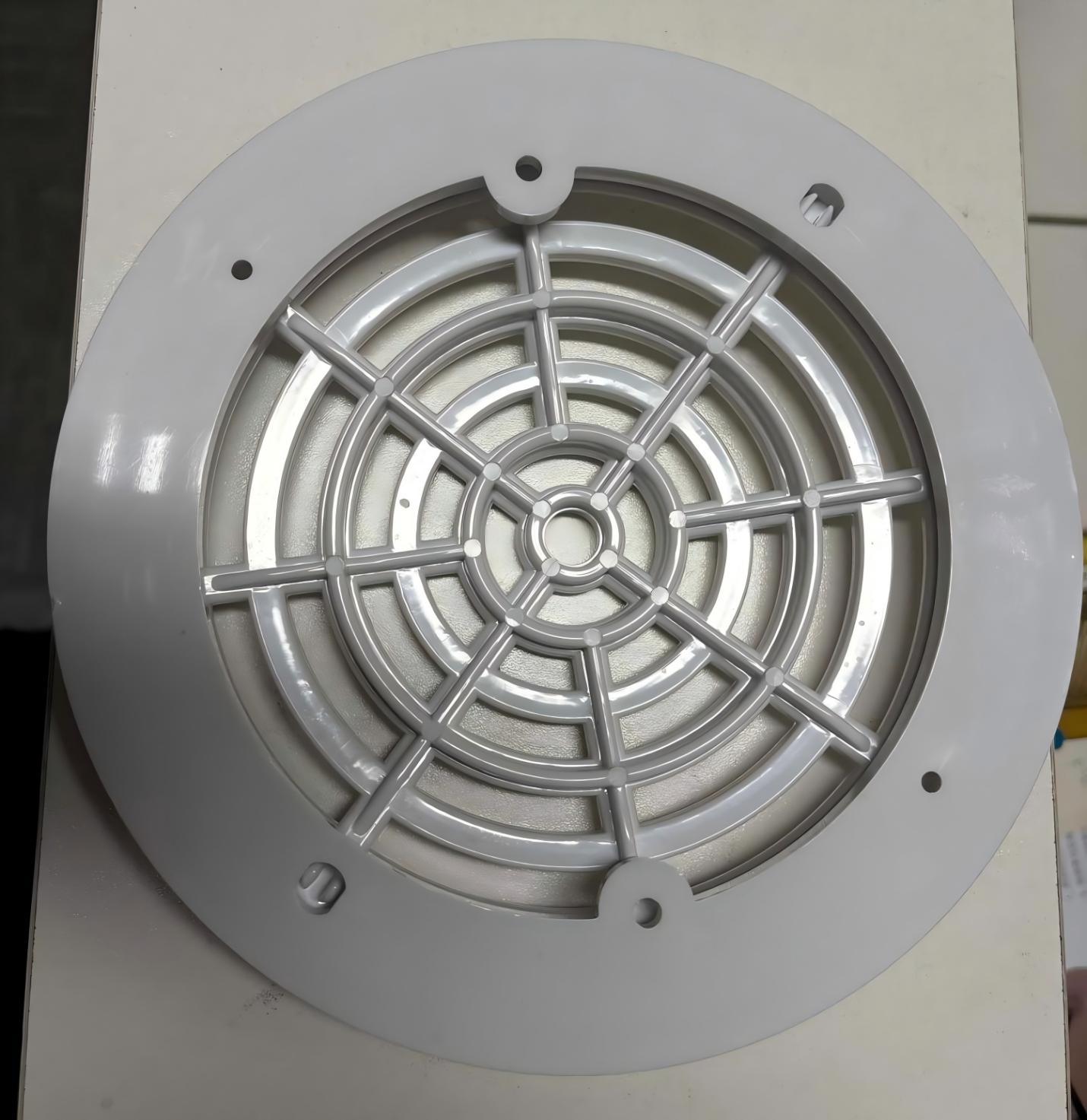 Recalled Jeriflyer pool drain cover